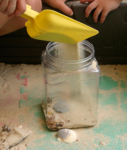Make a Jurassic Park terrarium for your child's dinosaur toys